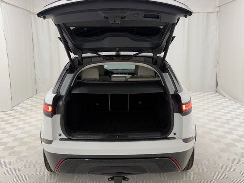 Used 2020 Land Rover Range Rover Velar S image 46