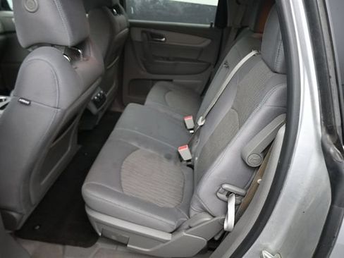 Used 2017 Chevrolet Traverse LS AWD/4WD image 19