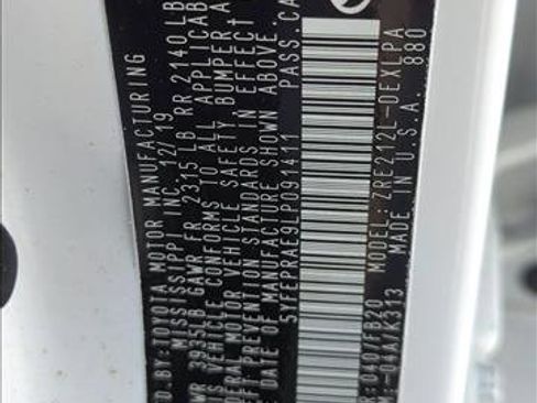 Used 2020 Toyota Corolla LE image 25