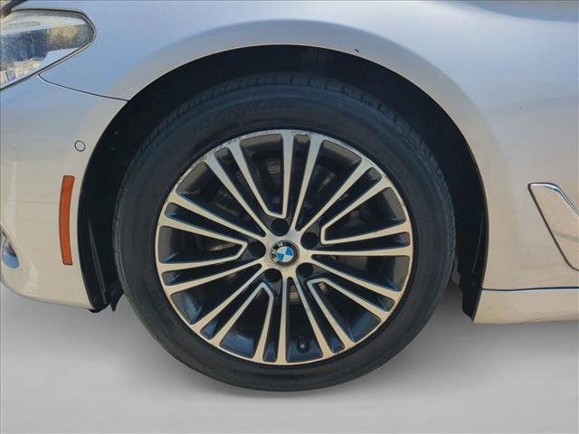 Used 2017 BMW 540i RWD image 19