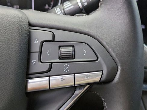 New 2025 Cadillac XT6 Luxury image 27