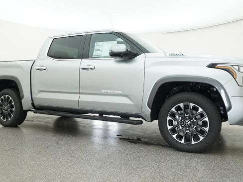New 2026 Toyota Tundra Limited AWD/4WD image 28