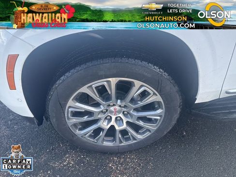 Certified 2025 GMC Yukon XL Denali image 9