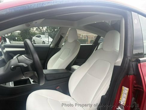 Used 2022 Tesla Model 3 Long Range AWD/4WD image 13