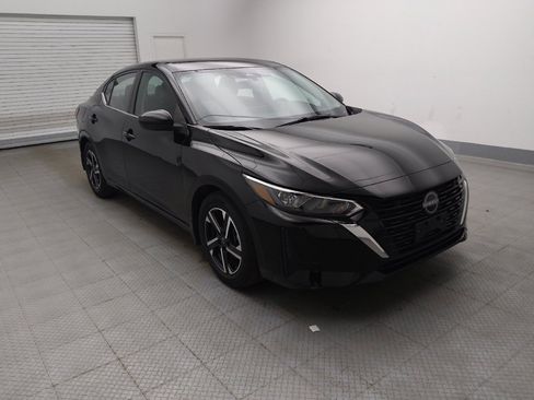 Used 2024 Nissan Sentra SV FWD image 13