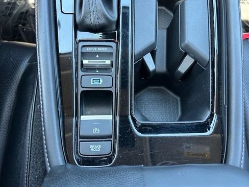 Used 2023 Honda Accord Touring image 23