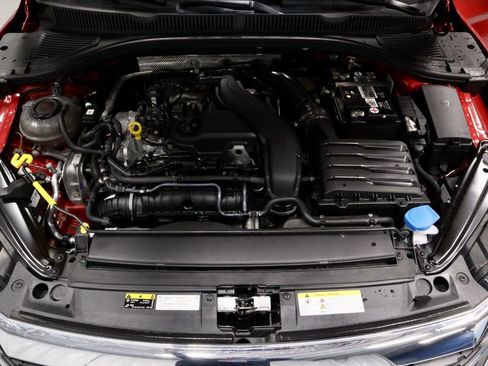 Used 2023 Volkswagen Jetta SE w/ Panoramic Sunroof Package FWD image 17