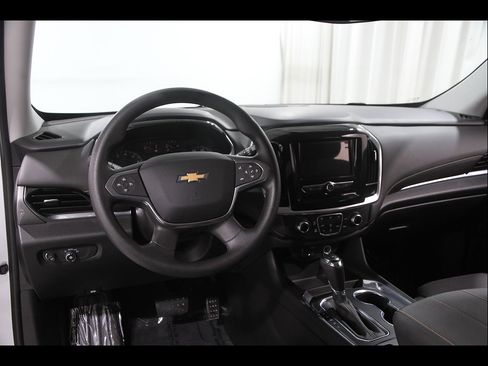 Certified 2020 Chevrolet Traverse LS FWD image 6