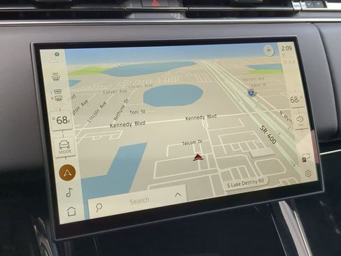 Used 2025 Land Rover Range Rover Sport SE image 30