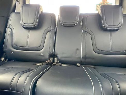 Certified 2026 INFINITI QX80 4WD image 13