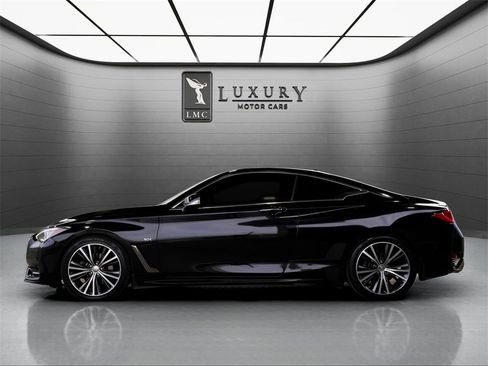 Used 2019 INFINITI Q60 3.0t Luxe w/ Essential Package image 7