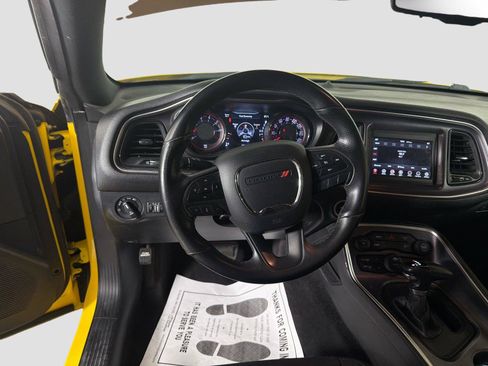 Used 2018 Dodge Challenger SXT w/ Blacktop Package RWD image 21