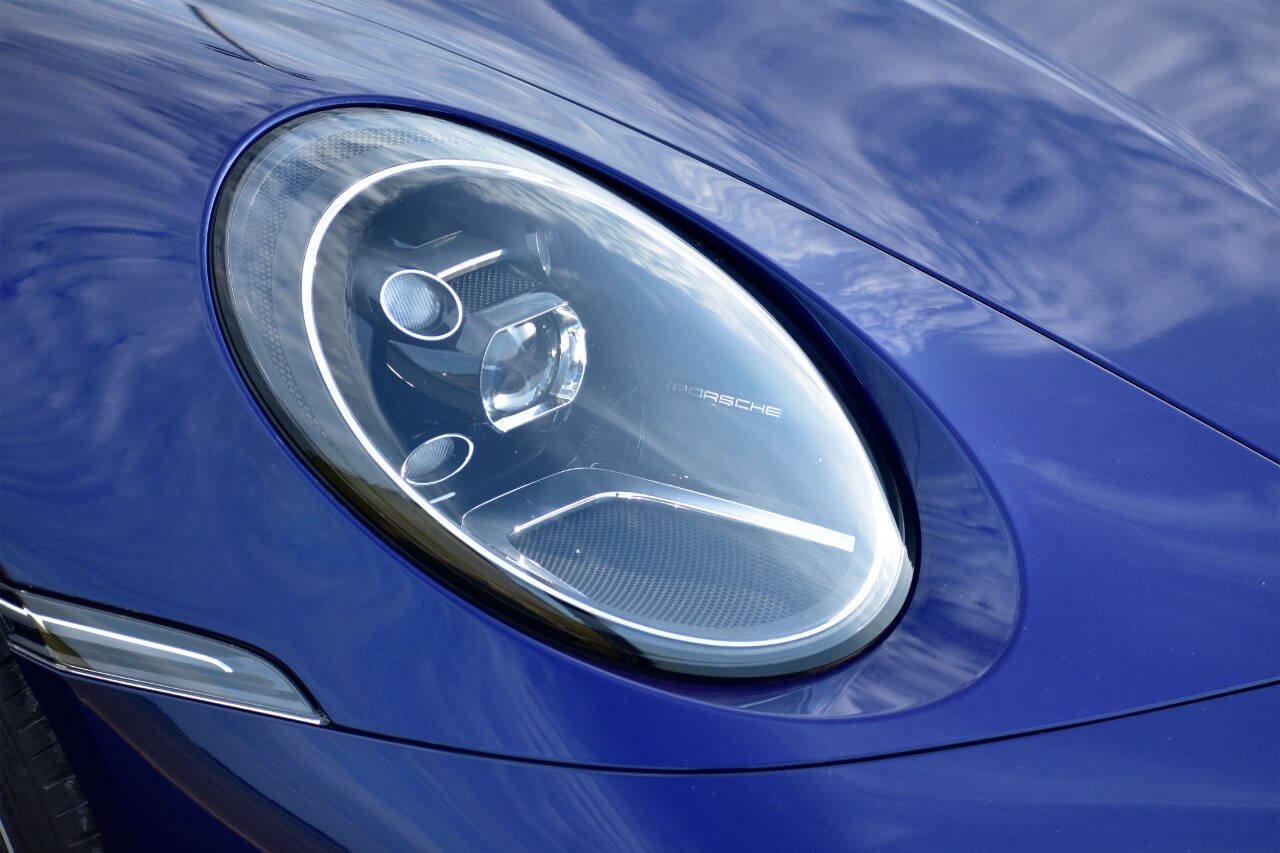 Used 2020 Porsche 911 Carrera image 39