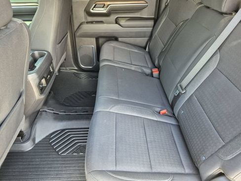 Used 2025 Chevrolet Silverado 1500 LT Trail Boss w/ Convenience Package II AWD/4WD image 22