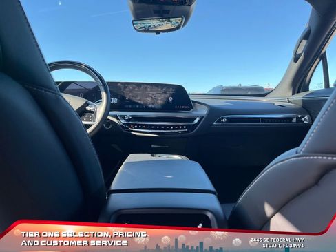 Used 2024 Cadillac Lyriq Luxury w/ LPO, Floor Liner Package image 33