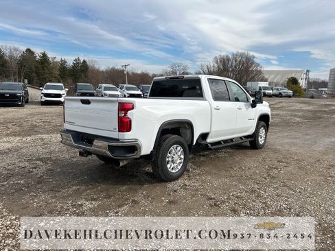 Used 2022 Chevrolet Silverado 3500 LT image 6