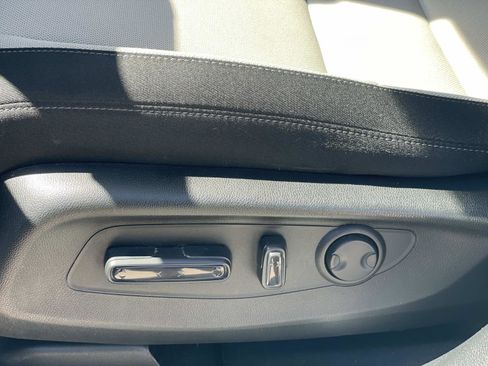 Certified 2023 Honda CR-V EX image 16