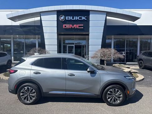 New 2026 Buick Envision Preferred AWD/4WD image 32