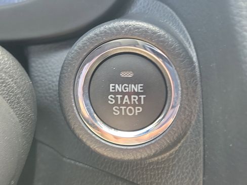 Used 2016 Subaru Crosstrek 2.0i Limited image 31