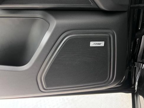Certified 2026 Porsche Macan AWD/4WD image 30