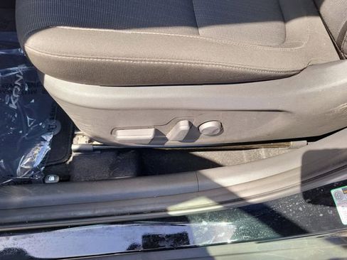 Used 2023 Hyundai Kona SEL image 12