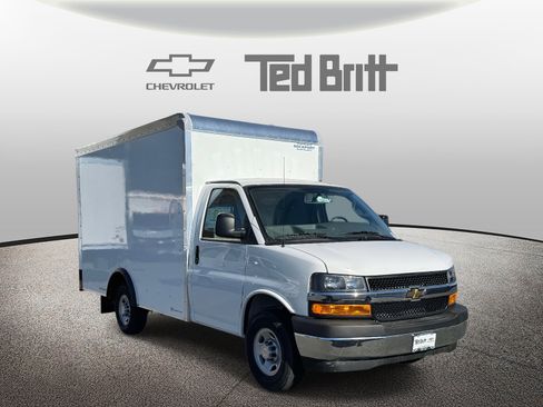 New 2025 Chevrolet Express 3500 w/ Power Convenience Package image 3