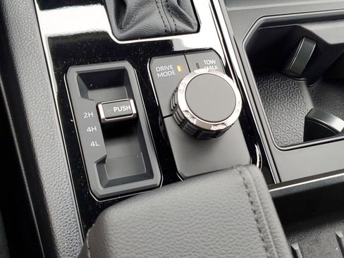 New 2026 Toyota Tundra SR5 AWD/4WD image 30