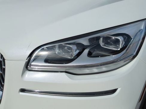 Used 2021 Lincoln Aviator Reserve w/ Equipment Group 202A image 10