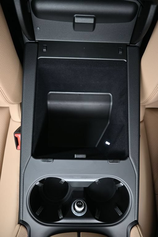 Used 2026 Porsche Cayenne AWD/4WD image 19