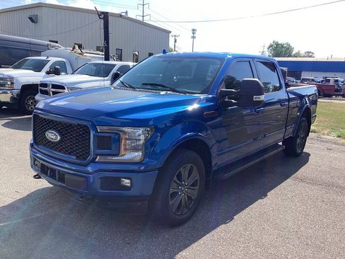 Used 2018 Ford F150 XLT w/ Equipment Group 302A Luxury AWD/4WD image 2