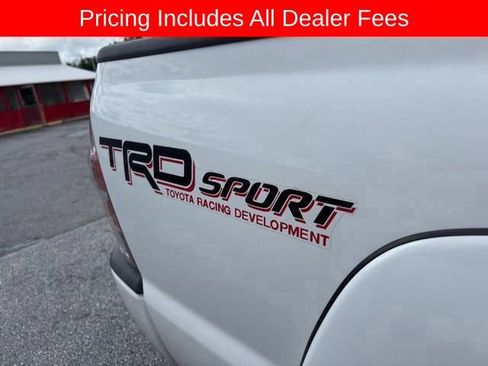 Used 2014 Toyota Tacoma 4x4 Double Cab w/ TRD Sport Package image 9