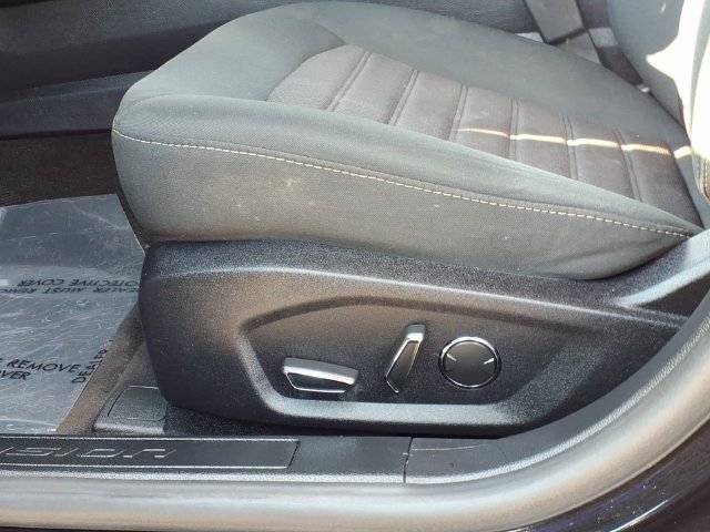 Used 2020 Ford Fusion SE AWD/4WD image 16
