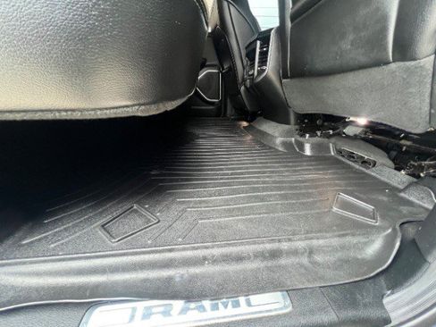 Used 2020 RAM 1500 Laramie w/ Sport Appearance Package AWD/4WD image 31