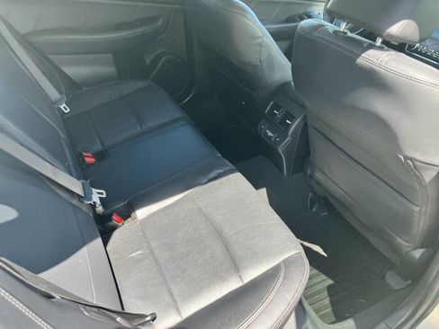 Used 2018 Subaru Outback 2.5i Limited AWD/4WD image 26