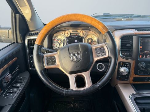 Used 2016 RAM 1500 Laramie Longhorn w/ Convenience Group image 12