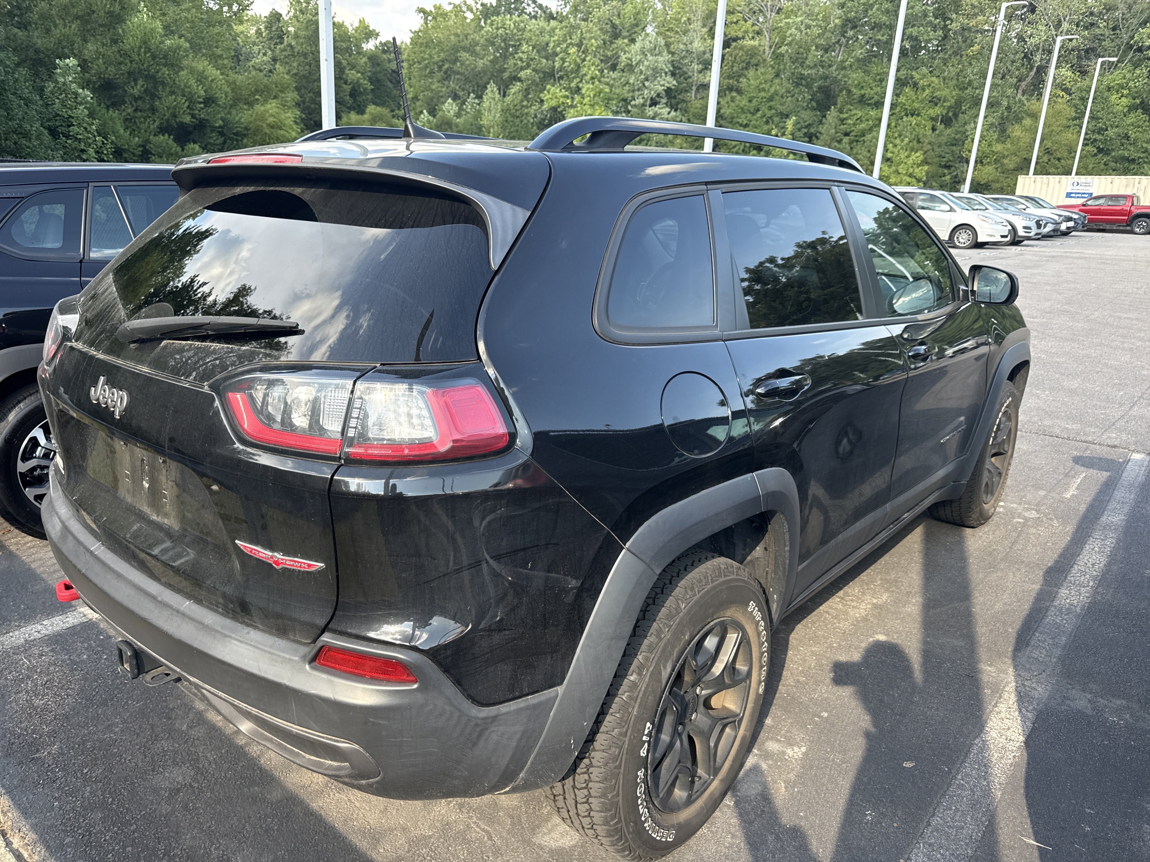 Used 2022 Jeep Cherokee Trailhawk w/ Premium Leather Package AWD/4WD image 40
