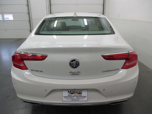 Used 2017 Buick LaCrosse Preferred image 5