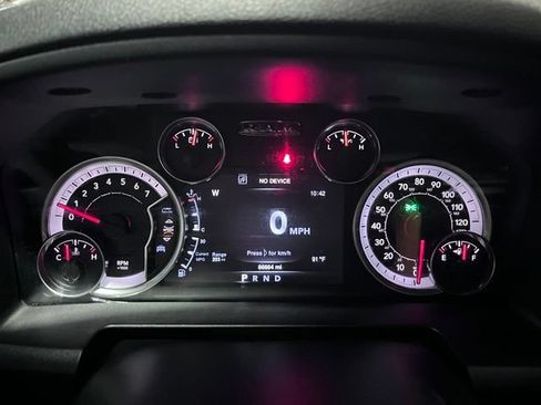 Used 2021 RAM 1500 Warlock w/ Luxury Group AWD/4WD image 18