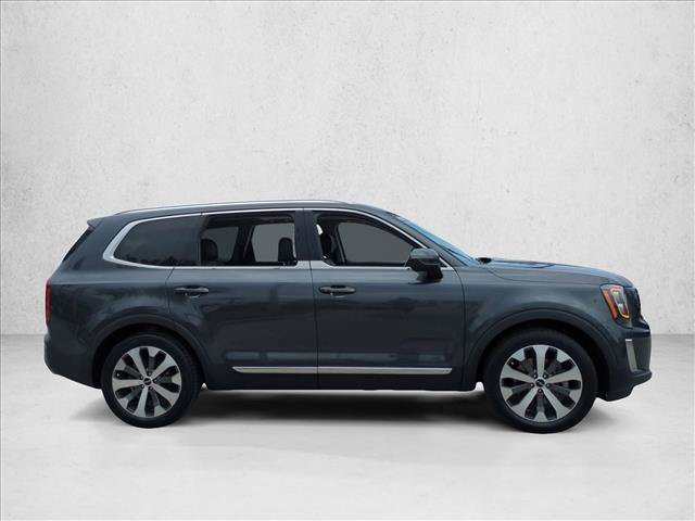 Used 2022 Kia Telluride EX w/ EX Premium Package FWD image 4