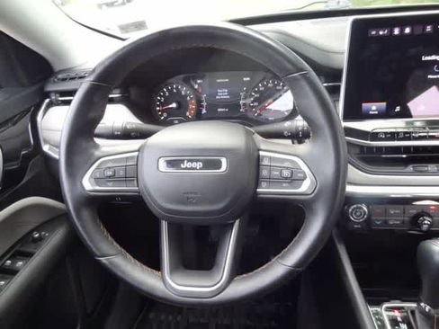 Used 2022 Jeep Compass Limited AWD/4WD image 13