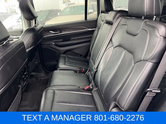 Used 2023 Jeep Grand Cherokee L Limited AWD/4WD image 27