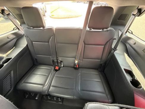 Used 2024 Chevrolet Tahoe LT RWD image 23