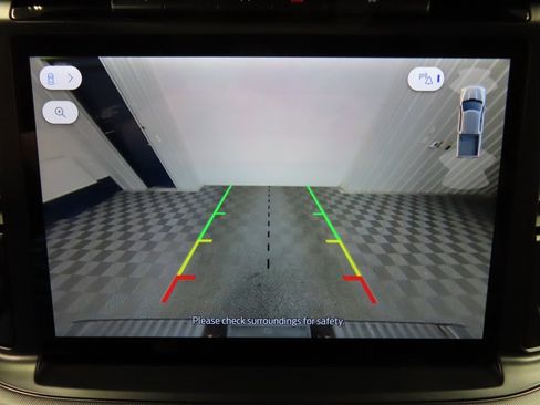 Used 2024 Ford F150 Lariat w/ Equipment Group 502A High image 16