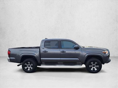 Used 2020 Toyota Tacoma SR5 image 4