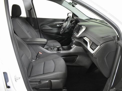 Used 2022 GMC Terrain SLE w/ Driver Convenience Package image 38