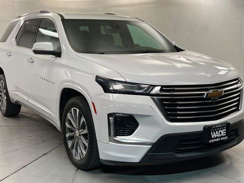 Used 2023 Chevrolet Traverse Premier AWD/4WD image 7