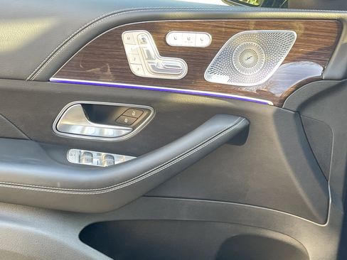 Certified 2024 Mercedes-Benz GLE 53 AMG AMG GLE 53 4MATIC+ SUV image 17