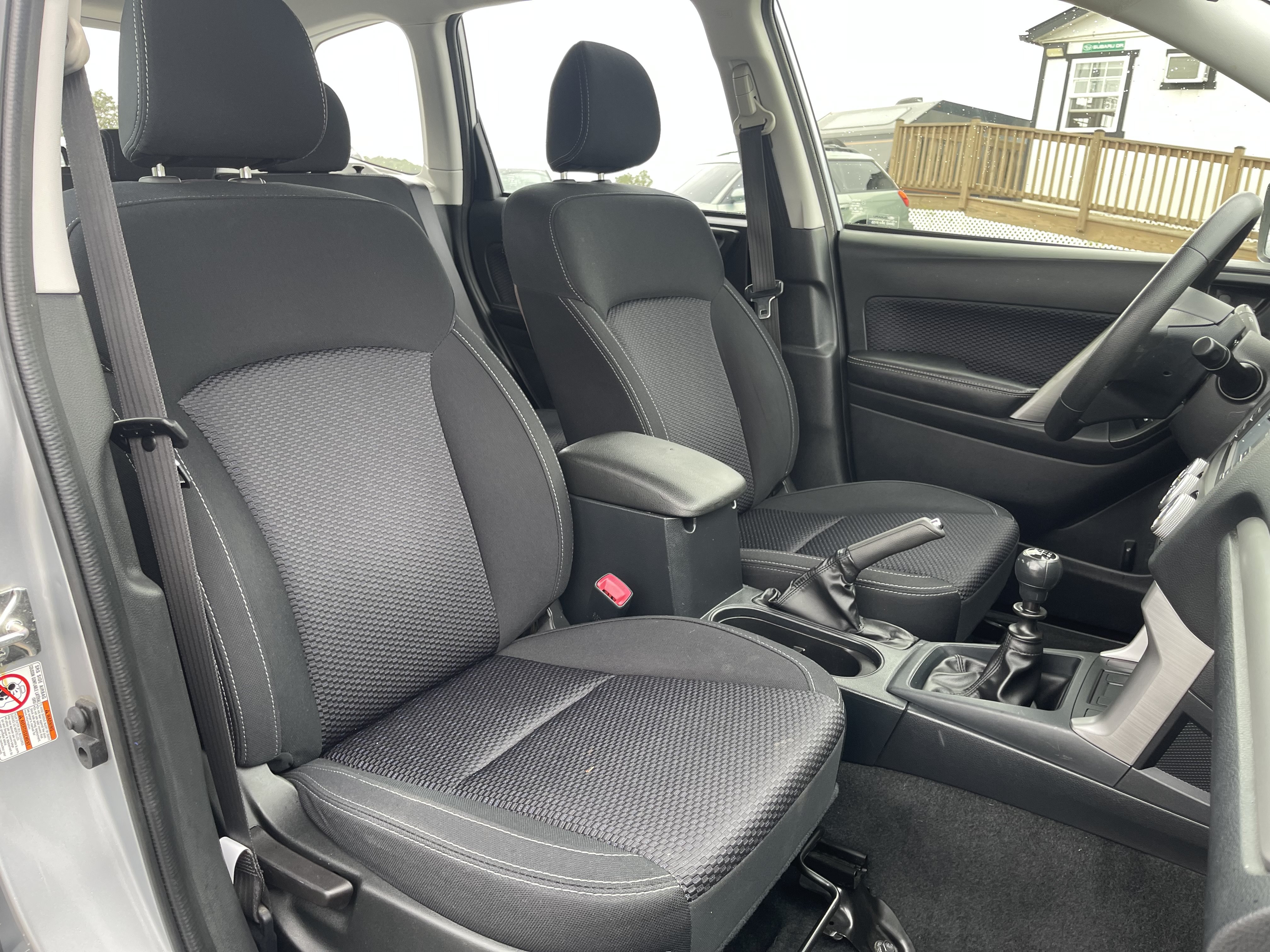 Used 2018 Subaru Forester 2.5i AWD/4WD image 10