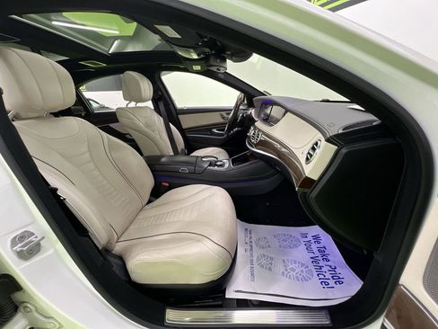 Used 2015 Mercedes-Benz S 550 Sedan w/ Premium 1 Package image 29