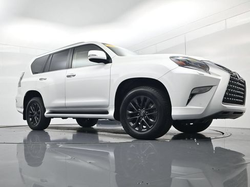 Used 2020 Lexus GX 460 Premium w/ Premium Package AWD/4WD image 47